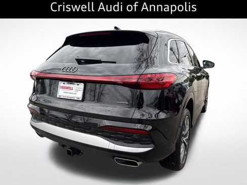 Used 2025 Audi Q5 Premium Plus w/ Premium Plus image 6