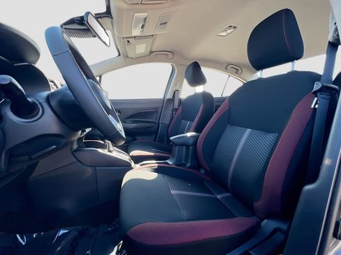 New 2025 Nissan Versa SR image 19