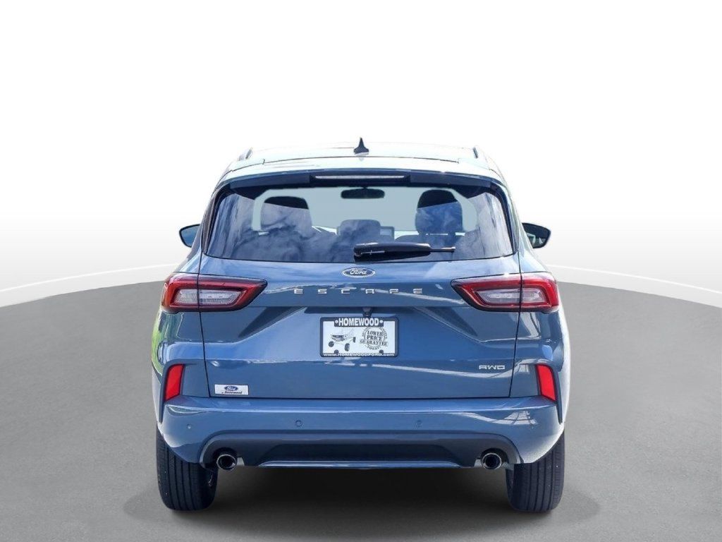 Used 2024 Ford Escape ST-Line w/ Tech Pack #1 AWD/4WD image 9