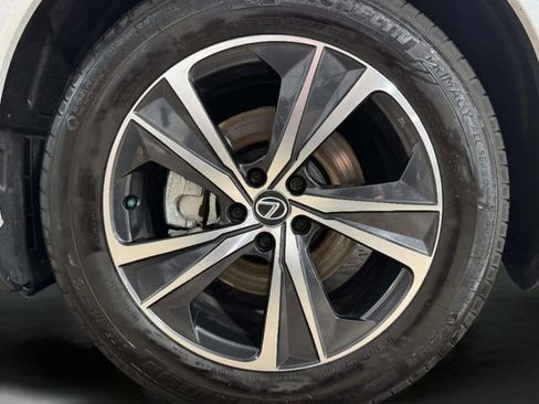 Used 2024 Lexus RX 350 Premium w/ Convenience Package image 29