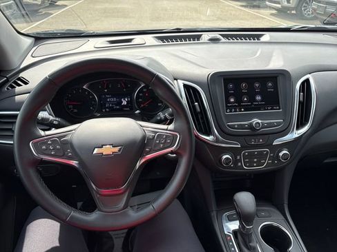 Used 2024 Chevrolet Equinox LT AWD/4WD image 10