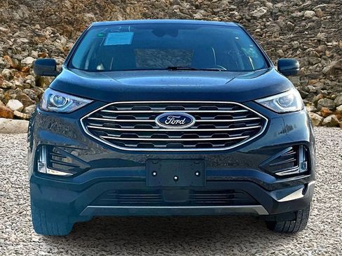 Used 2021 Ford Edge SEL image 3