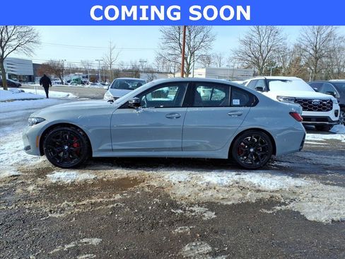Used 2025 BMW 330i xDrive Sedan w/ M Sport Package image 2