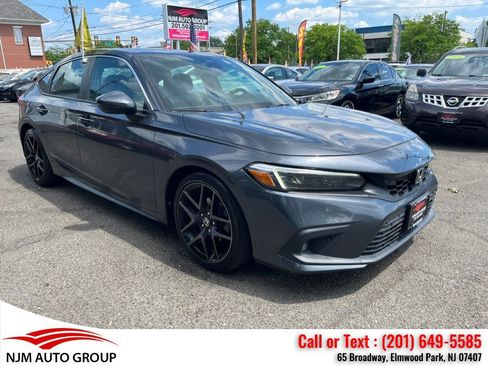 Used 2023 Honda Civic Sport Touring image 1
