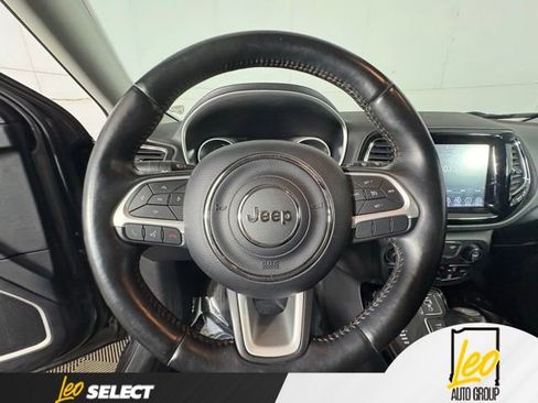 Used 2020 Jeep Compass Limited AWD/4WD image 17