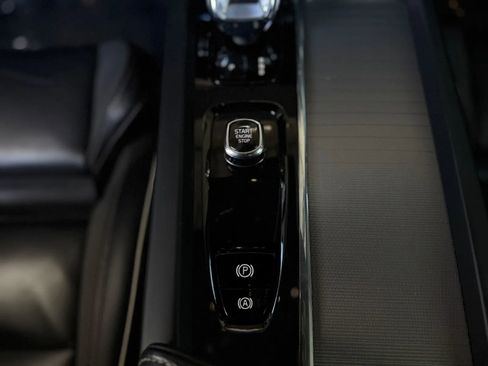 Used 2024 Volvo S60 B5 Plus w/ Climate Package image 34