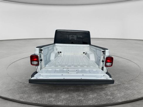 Used 2020 Jeep Gladiator Sport AWD/4WD image 20
