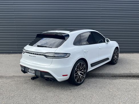 Certified 2023 Porsche Macan GTS image 10