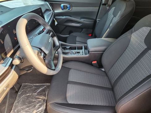 New 2026 Kia Sorento LX image 11