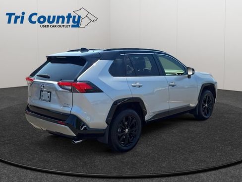 Certified 2023 Toyota RAV4 XSE w/ XSE Grade Weather Package AWD/4WD image 7