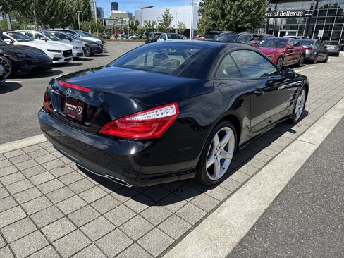 Used 2014 Mercedes-Benz SL 550 image 5