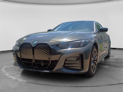 Used 2025 BMW i4 eDrive40 w/ M Sport Package RWD image 1