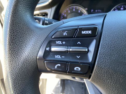 Used 2019 Hyundai Elantra SEL FWD image 16