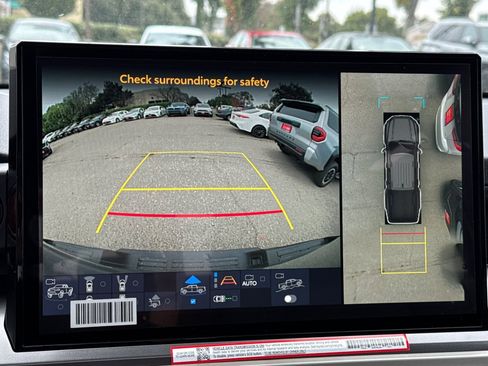 New 2025 Toyota Tacoma TRD Off-Road image 21