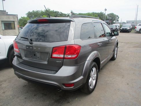 Used 2012 Dodge Journey SXT image 5