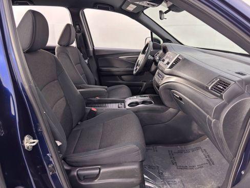 Used 2019 Honda Passport Sport image 14