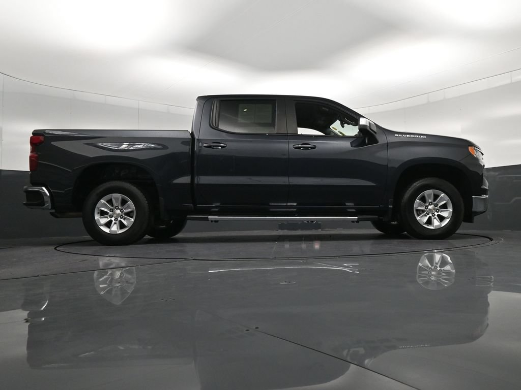 Used 2024 Chevrolet Silverado 1500 LT RWD image 19
