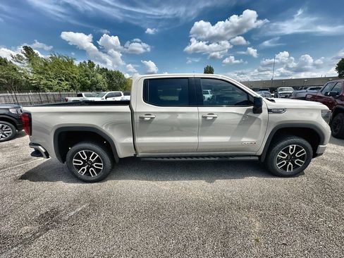 New 2026 GMC Sierra 1500 AT4 AWD/4WD image 10