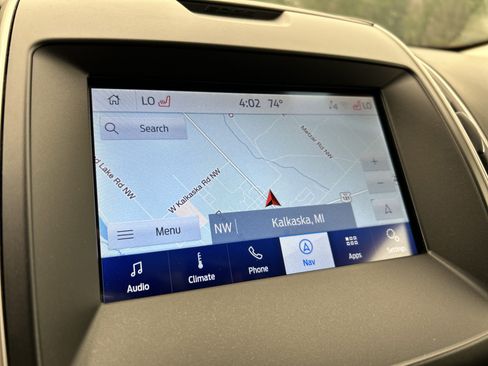 Used 2020 Ford Edge SEL w/ Convenience Package AWD/4WD image 17