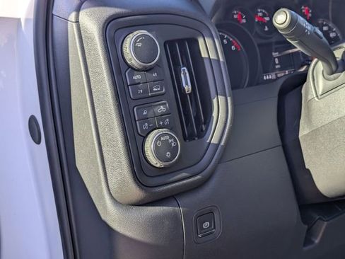 New 2026 Chevrolet Silverado 1500 W/T w/ WT Value Package AWD/4WD image 11