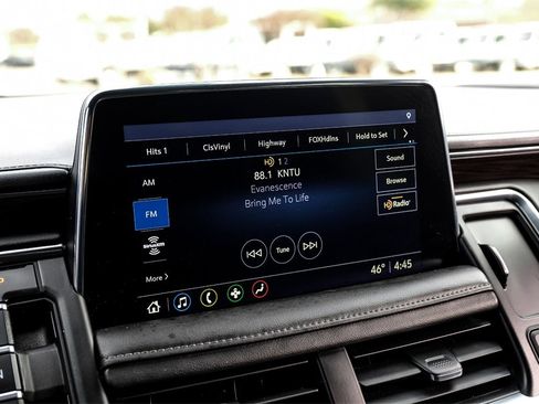 Used 2021 Chevrolet Tahoe LT image 28