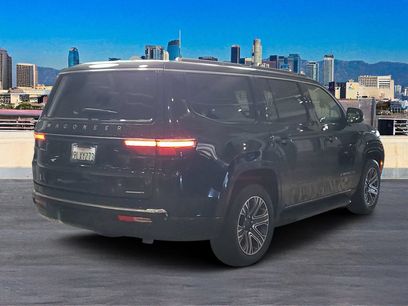 Used 2024 Jeep Wagoneer Series II w/ Flexible Seating Group