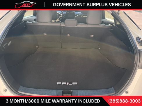 Used 2017 Toyota Prius Two w/ Prius Two Safety Plus Package FWD image 13