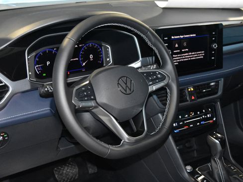 New 2026 Volkswagen Taos SEL image 2