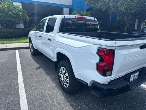 Certified 2025 Chevrolet Colorado W/T RWD image 6