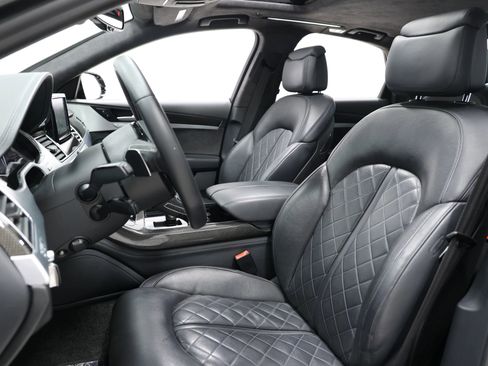 Used 2016 Audi S8 Plus AWD/4WD image 16