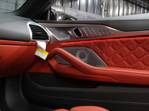 Used 2025 BMW M8 Competition w/ M Carbon Exterior Package image 86