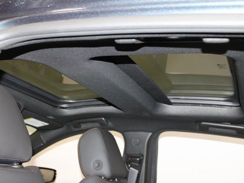 Used 2025 Cadillac CT5 Sport image 11