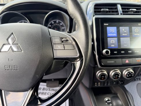 Used 2024 Mitsubishi Outlander Sport SE AWD/4WD image 32