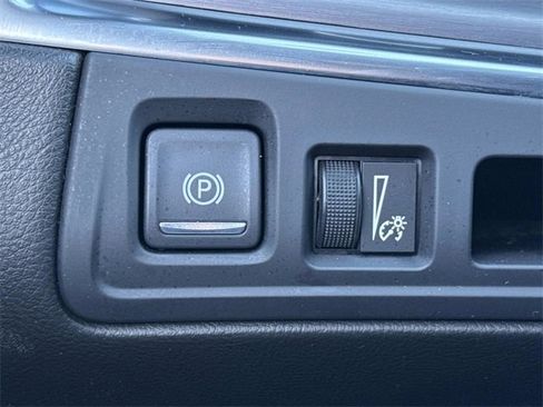 Used 2022 Cadillac XT5 Luxury image 20