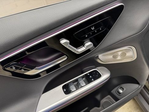 New 2026 Mercedes-Benz GLC 300 GLC 300 image 11