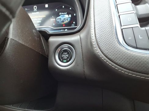 Used 2022 GMC Yukon SLT w/ SLT Premium Package AWD/4WD image 24