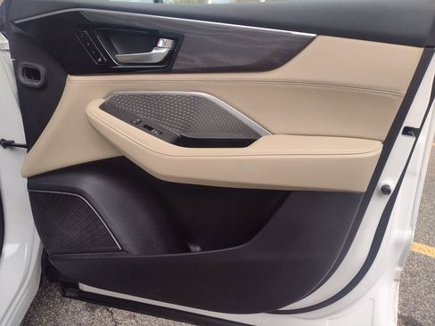 Used 2023 Acura MDX SH-AWD w/ Advance Package image 15