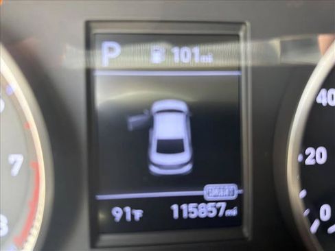 Used 2019 Hyundai Elantra SEL FWD image 12