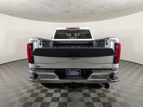 New 2025 GMC Sierra 2500 SLT w/ SLT Premium Package image 9