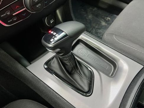 Used 2023 Dodge Charger R/T w/ Blacktop Package image 20