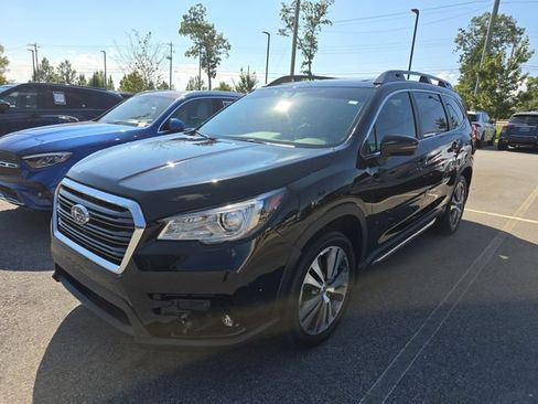 Used 2021 Subaru Ascent Limited w/ Technology Package AWD/4WD image 4
