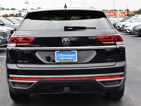 Used 2023 Volkswagen Atlas Cross Sport SEL AWD/4WD image 6