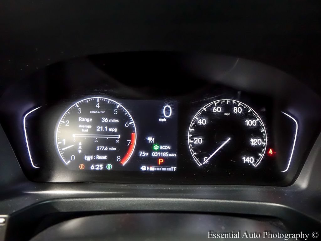 Used 2023 Honda Pilot Touring image 15