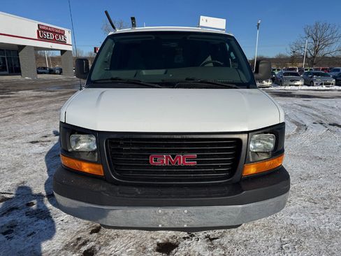 Used 2016 GMC Savana 3500 image 8