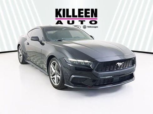 Used 2025 Ford Mustang Premium image 1