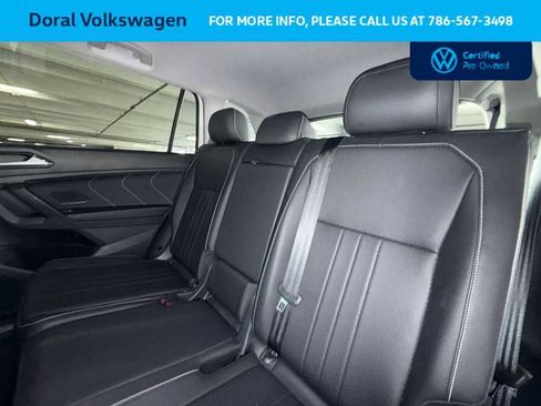 Certified 2022 Volkswagen Tiguan SE image 22