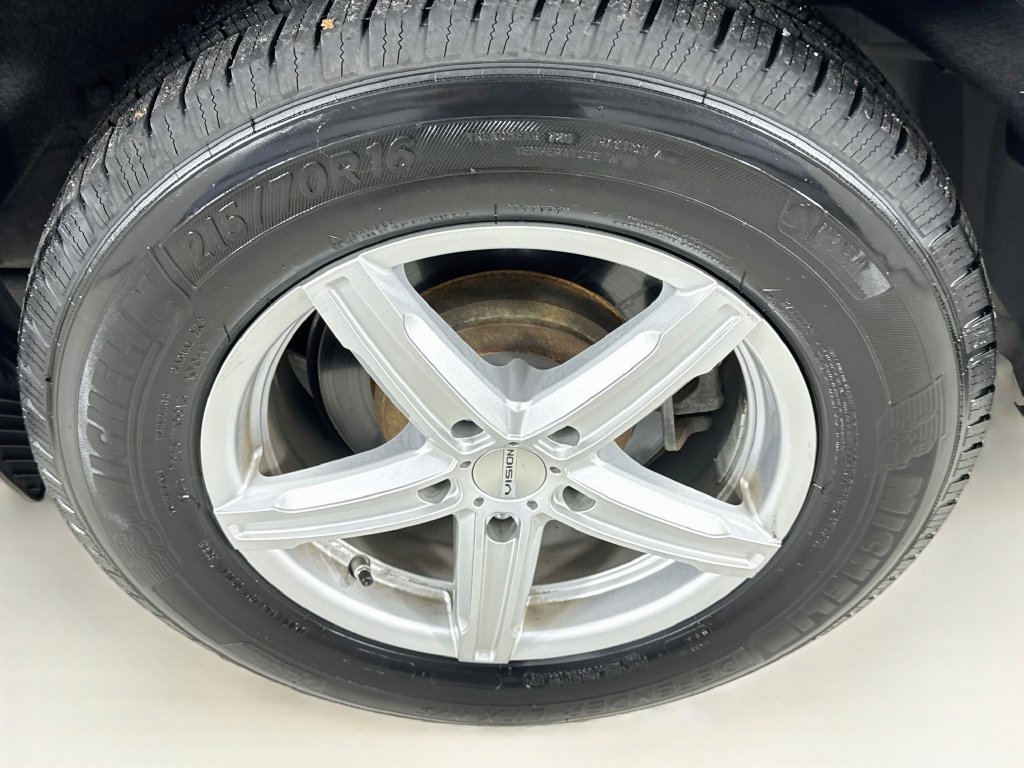 Used 2013 Honda CR-V LX image 34