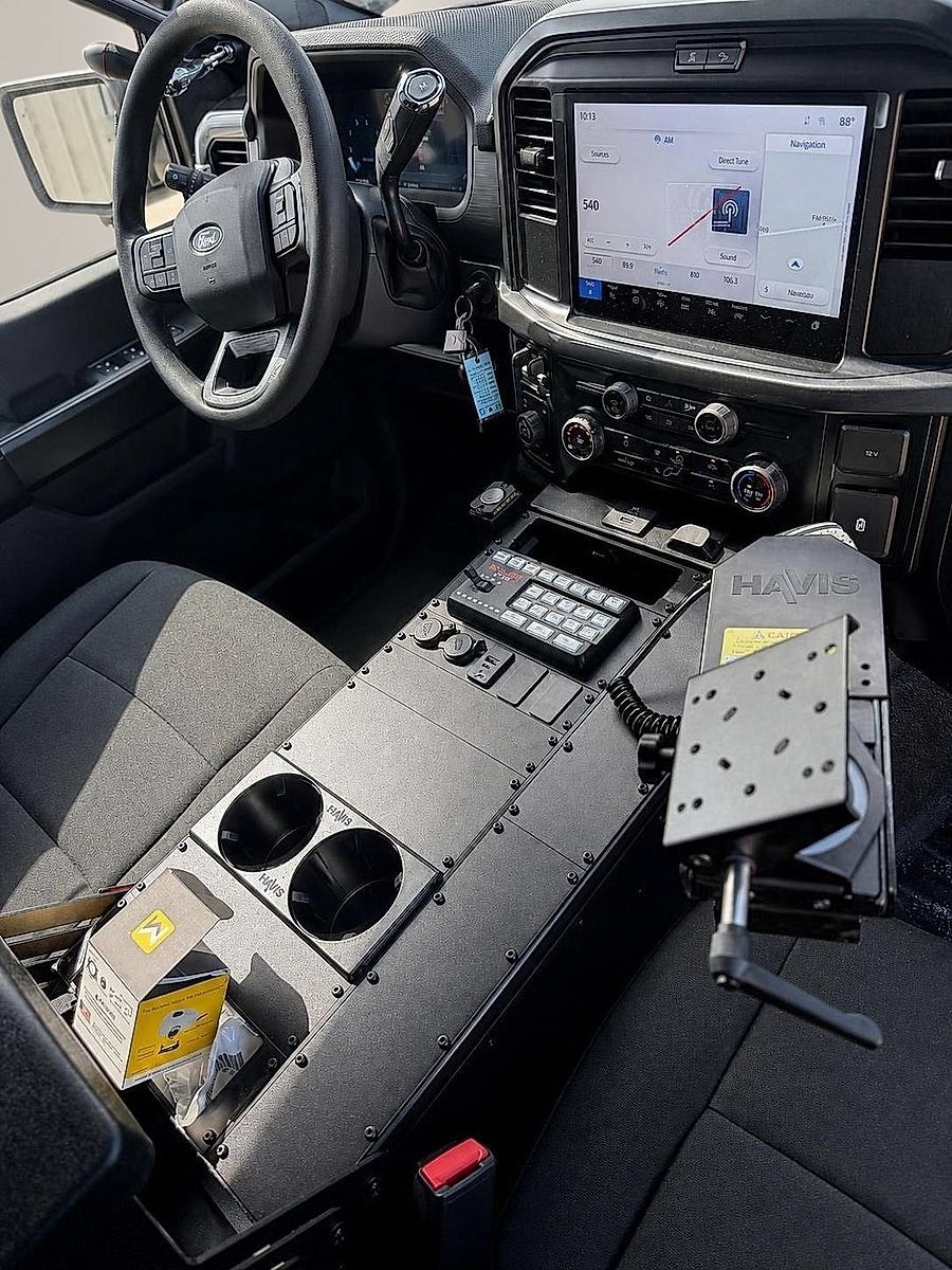 New 2025 Ford F150 XL AWD/4WD image 8