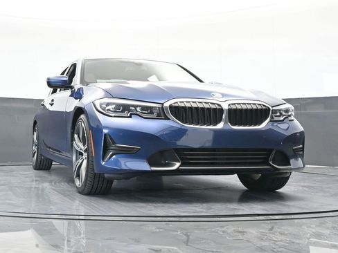 Used 2021 BMW 330i Sedan w/ Premium Package image 67