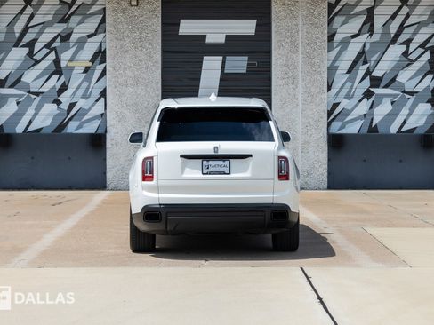 Used 2022 Rolls-Royce Cullinan AWD/4WD image 14